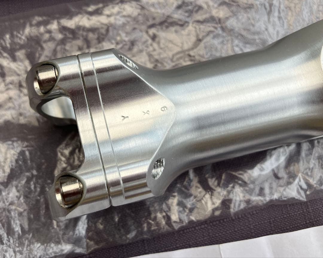 中古美品　NITTO UI-25EX 90mm ニットー　日東　ステム