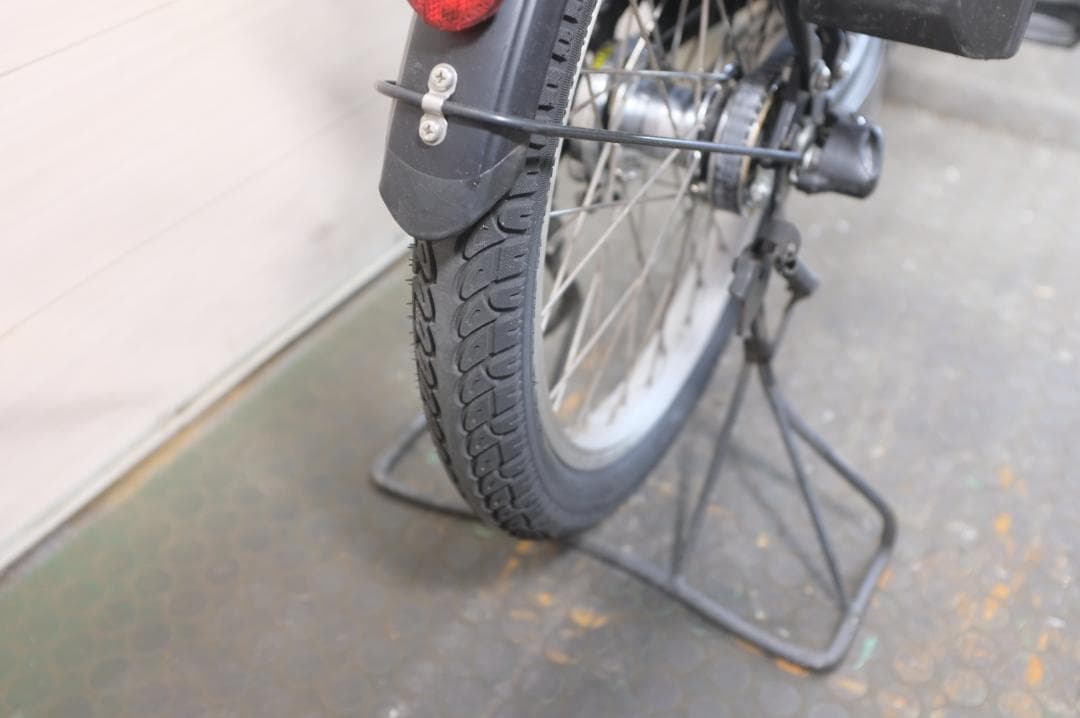 電動自転車BS BIKKE グリ　20インチ　3段　8.0Ah充電器あり