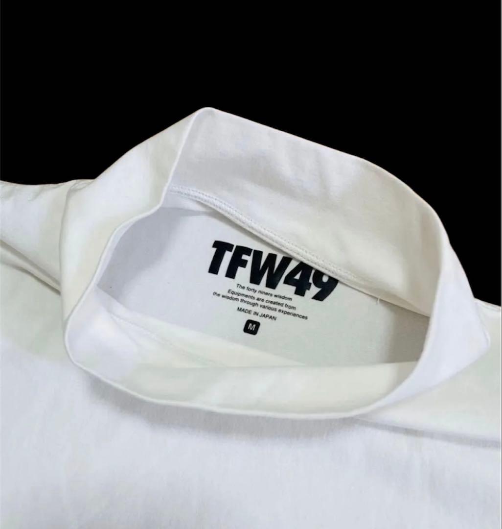 タ*ミ様 TFW49 ホワイト　モックネックシャツ　Mサイズ