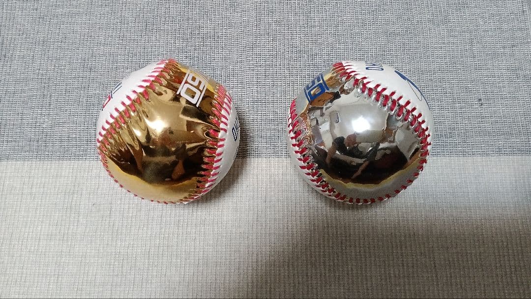 ＃【ドジャース大谷：５０/５０達成記念 金・銀/記念ボール】
