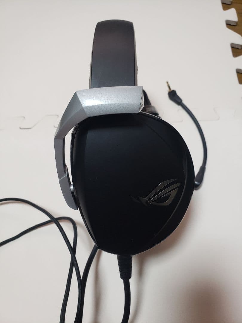 ヘッドホン ASUS ROG THETA 7.1