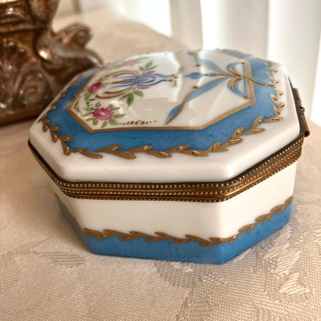 ❤️最終価格❤️ロールセリニャック　手描き　24金　リモージュボックス　小物入