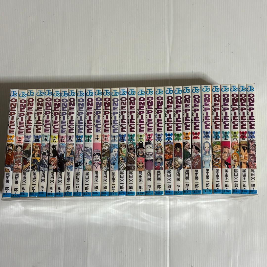 ONE PIECE 全巻セット＋関連本多数 おまけ付き まとめ売り