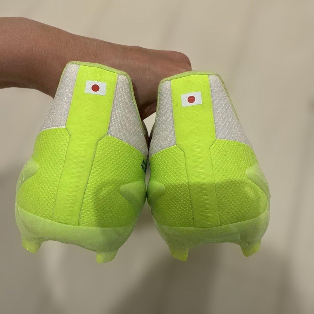 【中野将伍｜東京サントリーサンゴリアス】スパイク（直筆サイン入り）　ラグビー