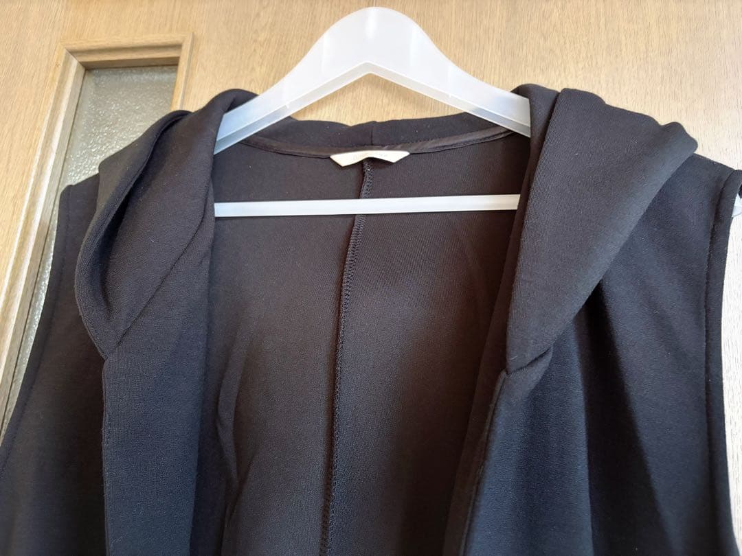 美品☆ローズティアラダンボールニットジレベスト黒大きいサイズ46