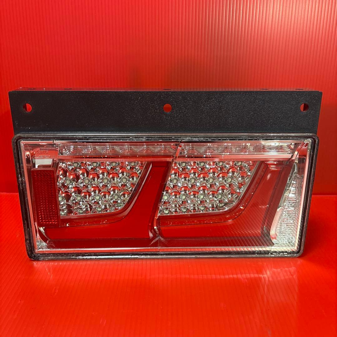 50 小糸テール 2連 車検対応状態 リメイク 新品レンズ 右 （運転席側）