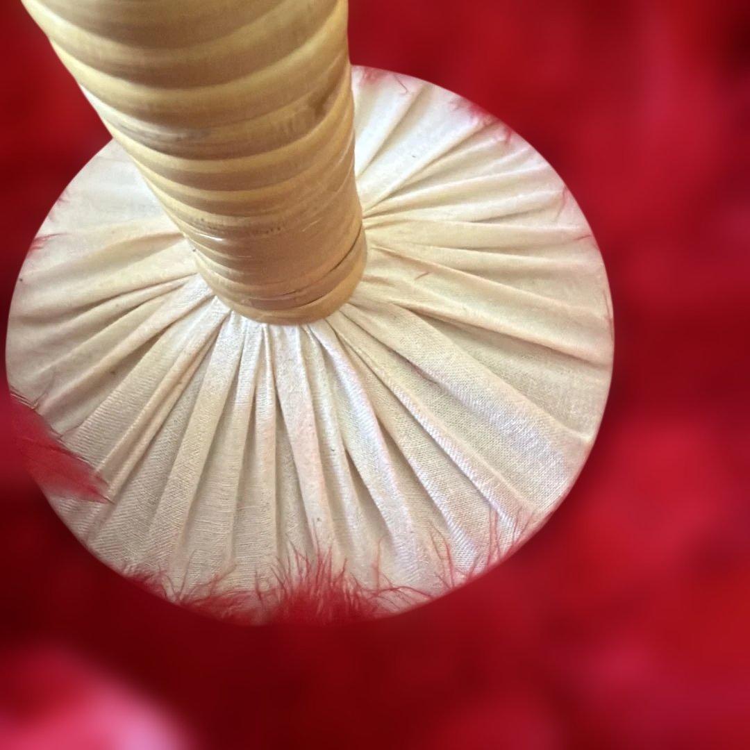 ウリウリ　赤　黄色　楽器　フラダンス　一体型