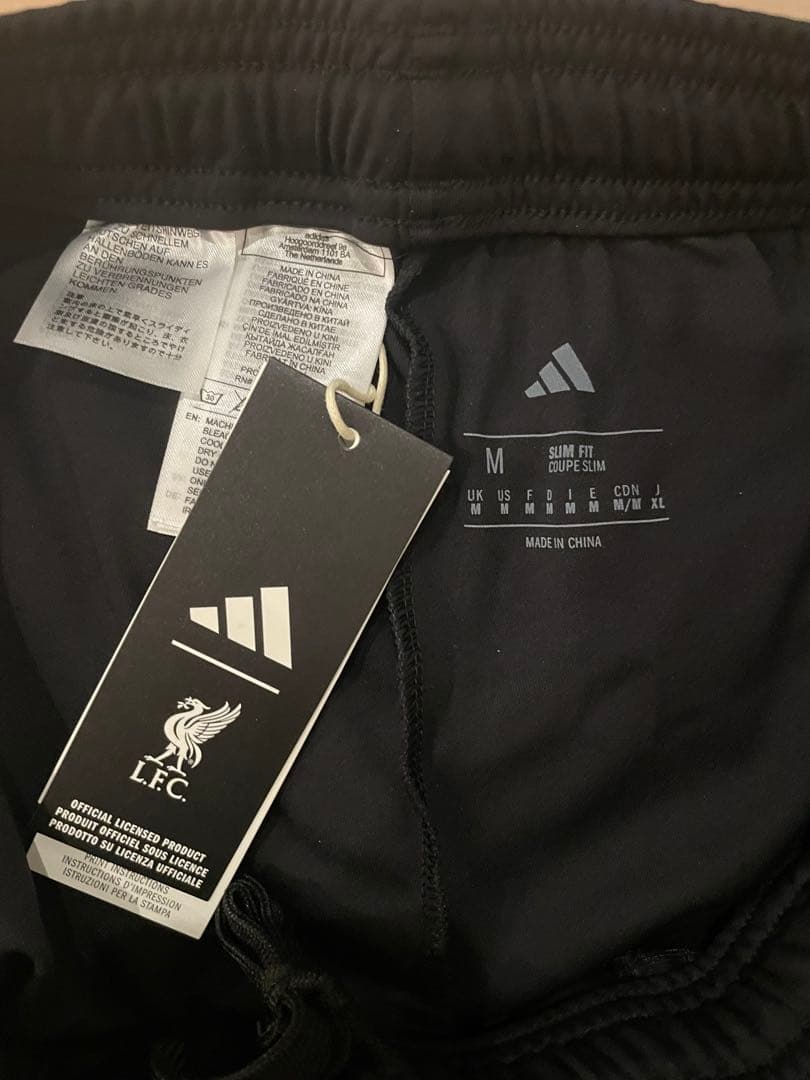 【新品・リバプールFC公式ストア】ティロ トレーニングパンツ