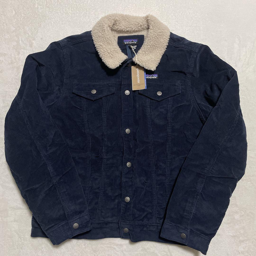 新品タグ付き/廃盤　patagoniaパイルラインドトラッカージャケット