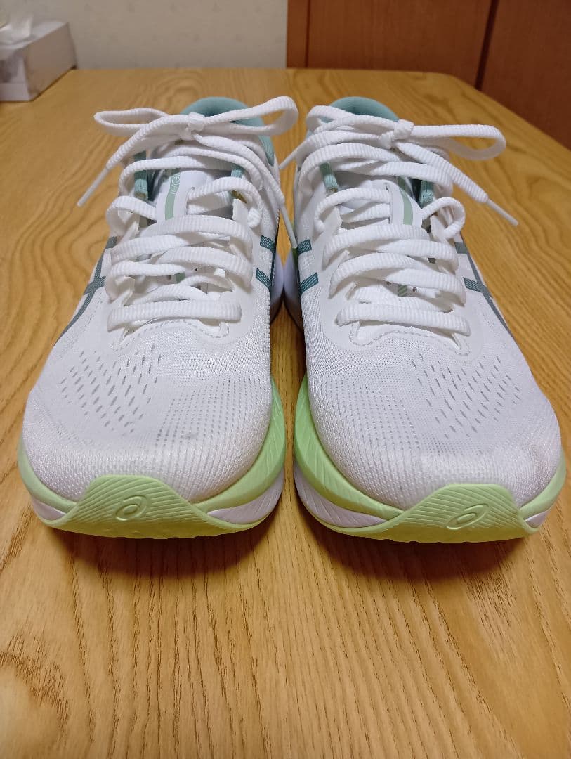 ASICS Magic Speed 4（24.0cm）ランニングシューズ