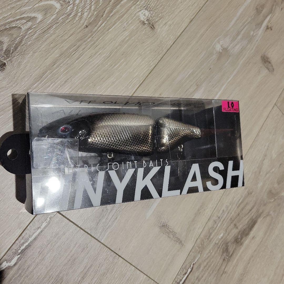 【新品未開封】 タイニークラッシュ Low NEOCLASSIC DRT