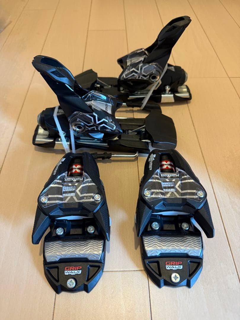 Marker スキービィンディング　2022 XCOMP12