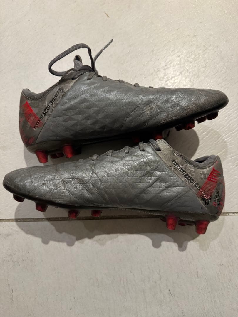 廃盤品　ナイキ　ティエンポレジェンド8 エリート　FG 26.5cm