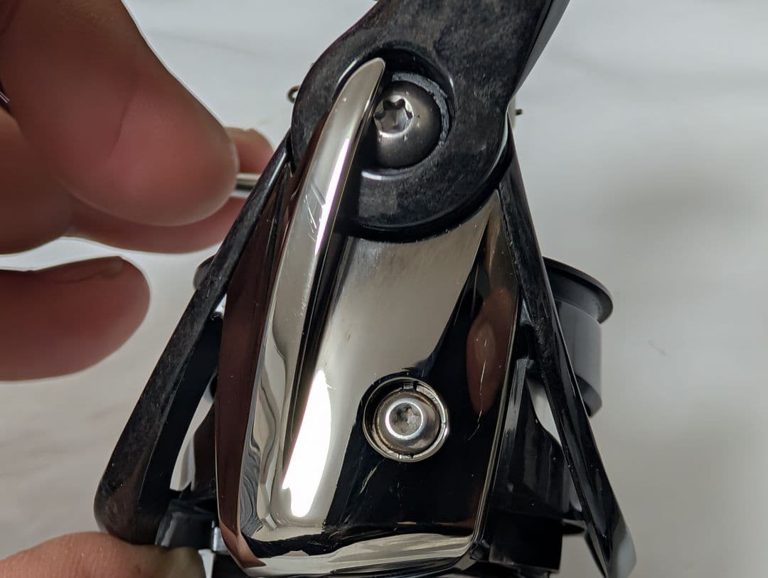 ダイワ　18イグジスト　管219IY　FC LT2500S-C　本体のみ　ボディ