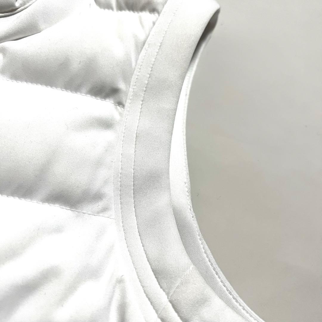 美品 テーラーメイド 中綿ベスト レディース M ストレッチ ジップアップ 白