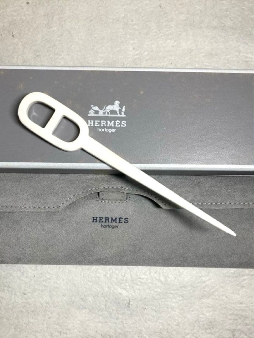 HERMES エルメス かんざし ヘアアクセサリー ホワイト 箱付き