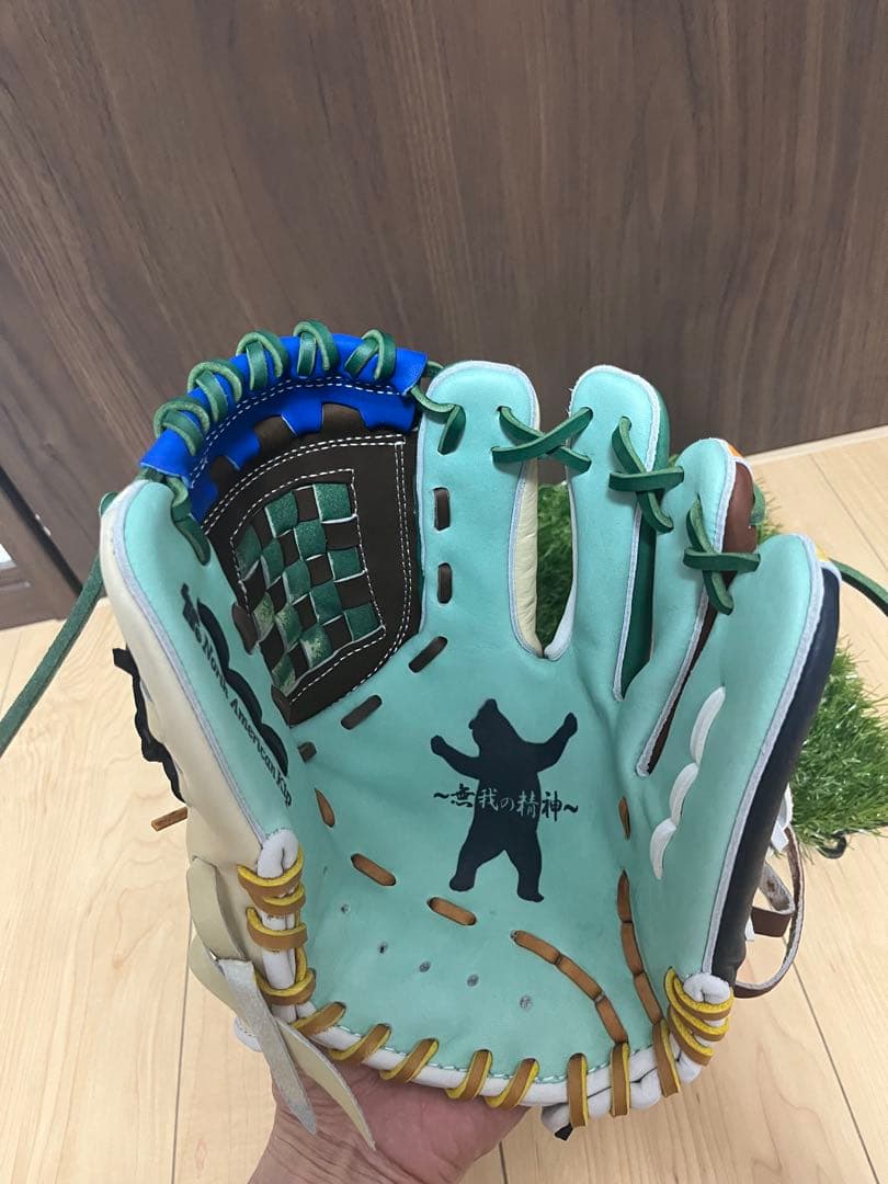 新品未使用！【DLスポーツ　限定レイボーシリーズグラブ】