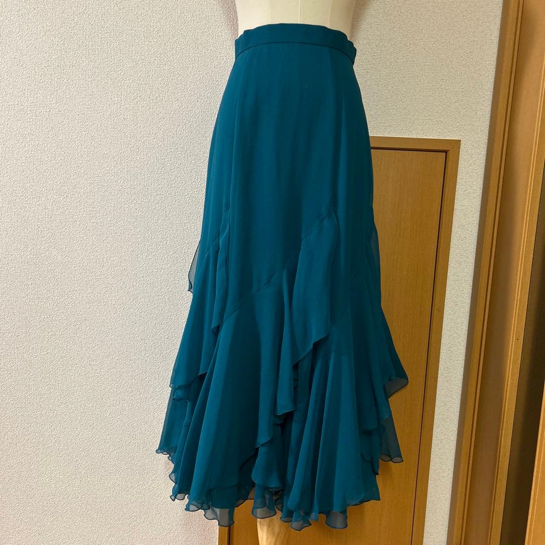 Chacott チャコット ロイヤルダンス ターコイズブルー フレアスカート