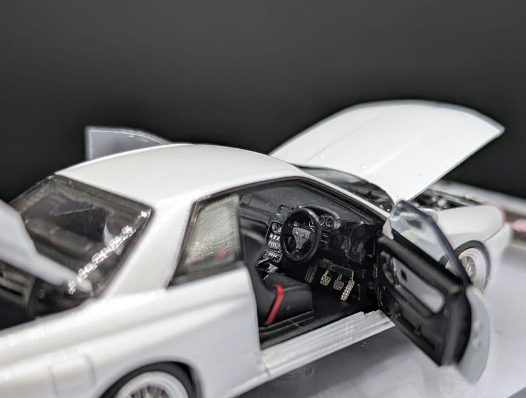 1/64 フォーカルホライズン ニッサン スカイライン GT-R R32