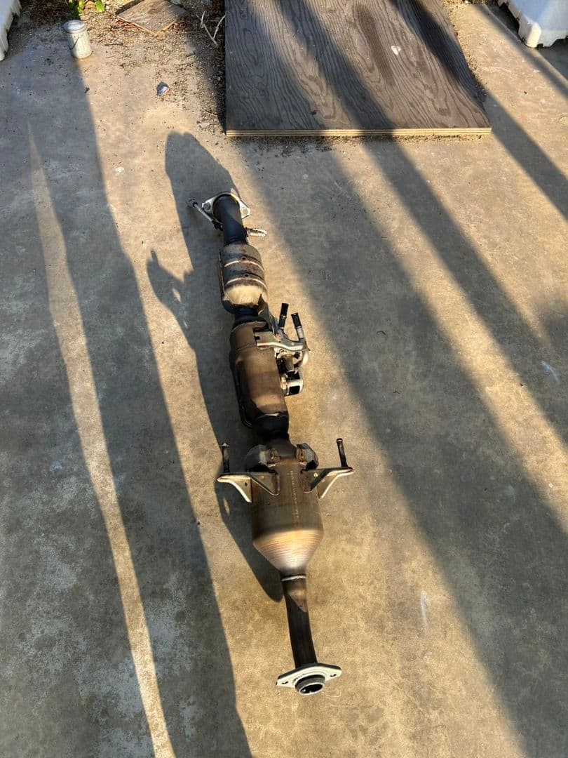 プリウス50純正マフラー