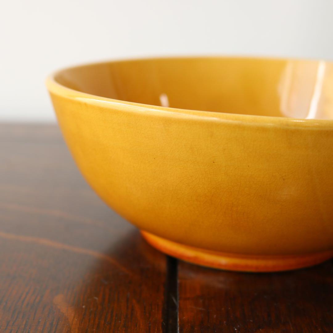 淡路珉平焼　山吹色　 黄釉　深鉢　1点（骨董古美術古伊万里茶道具菓子器