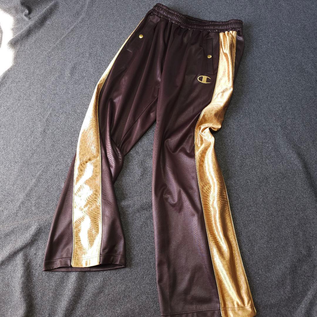 【チャンピオン】希少ブロンズ 人気ロゴネーム×ゴールドライン 長袖セットアップ