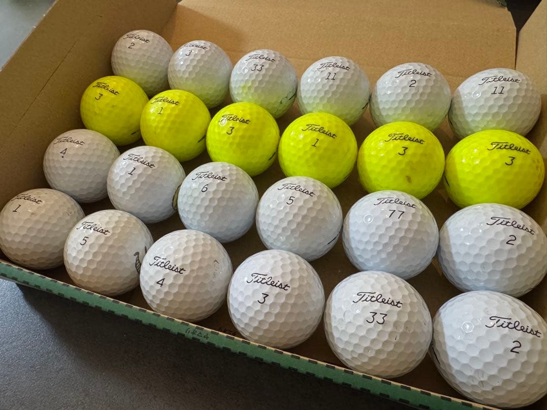 Titleist Pro V1 2025 白 黄 ボール タイトリスト TP5