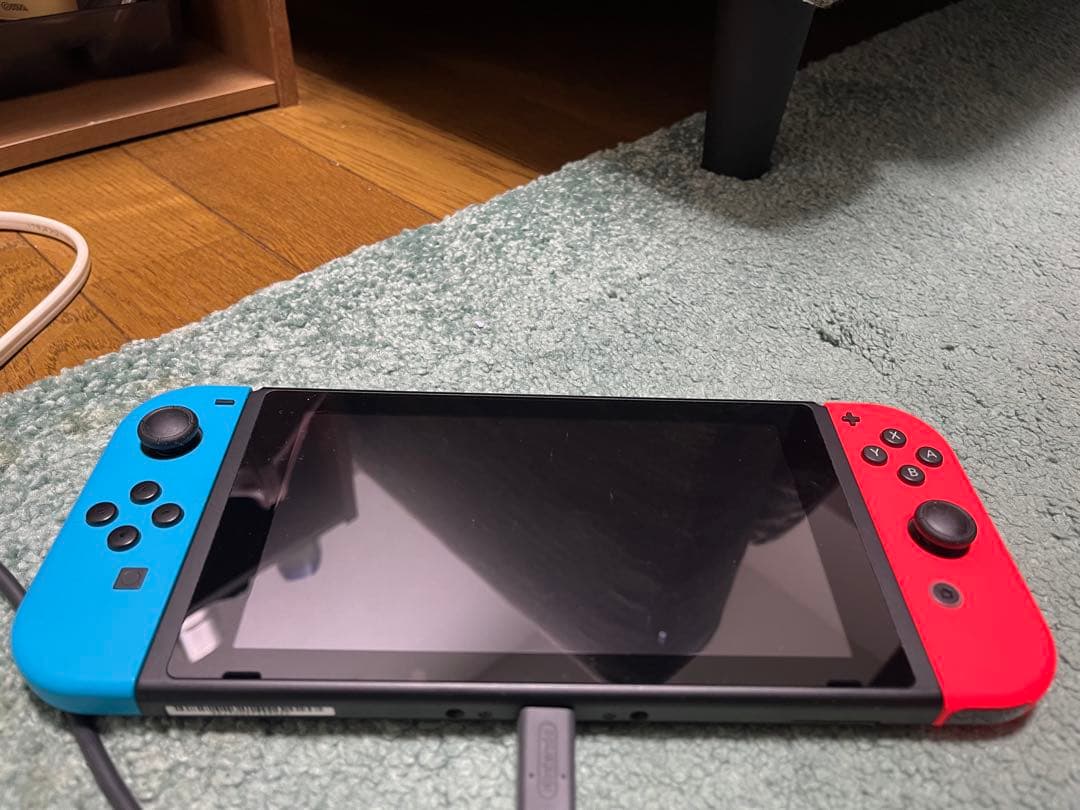 良品Nintendo Switch 本体、付属品、箱全て付属、希望でsdカード付