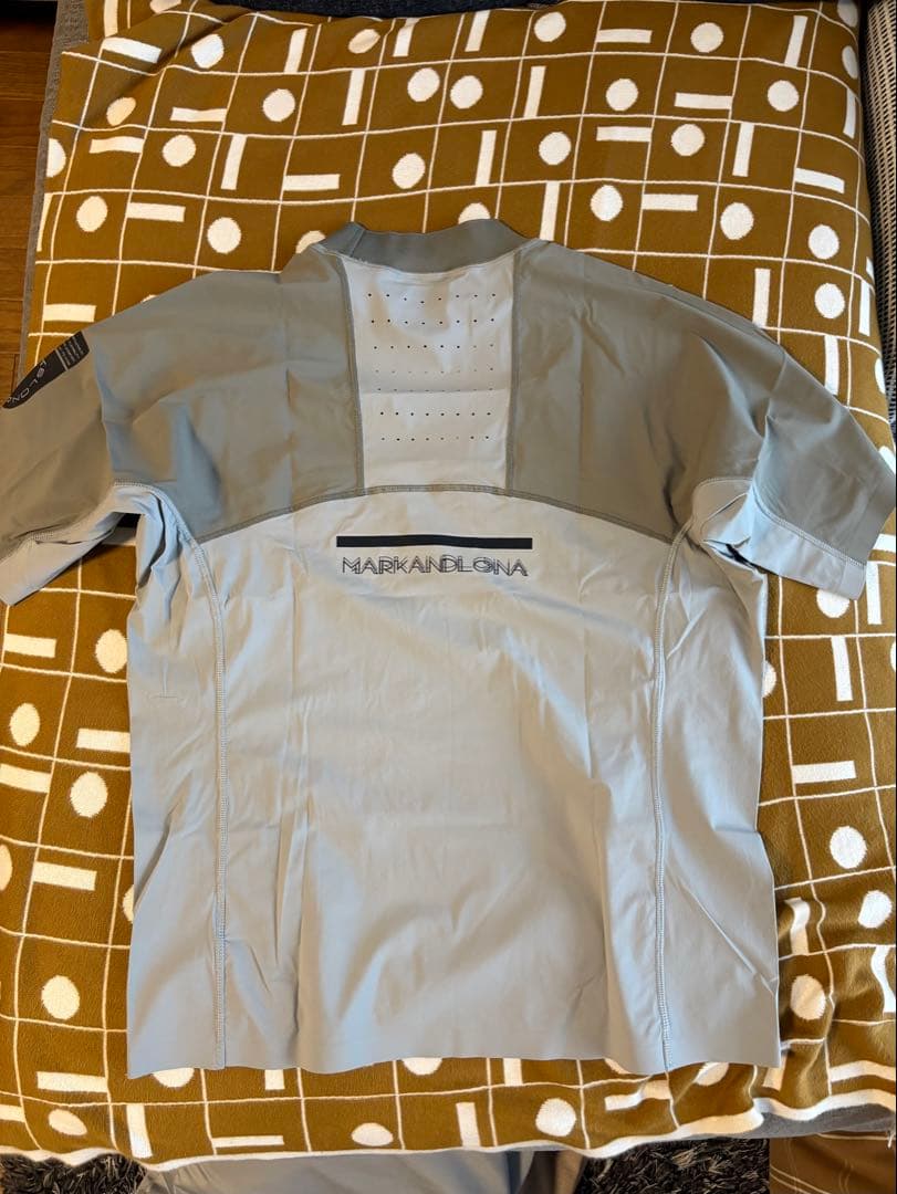 メンズウェア MARK&LONA Voltaic Laser Vent Tee | MEN