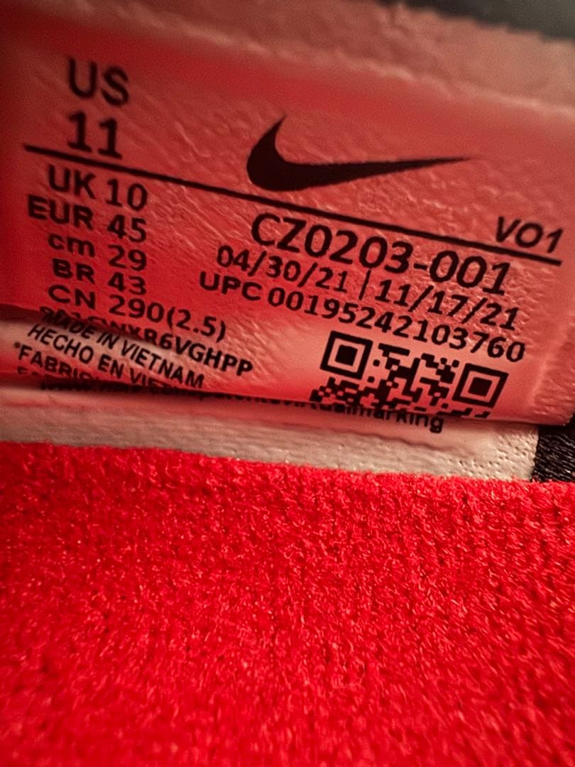 Nike LeBron 18 ブラック/レッ29cm