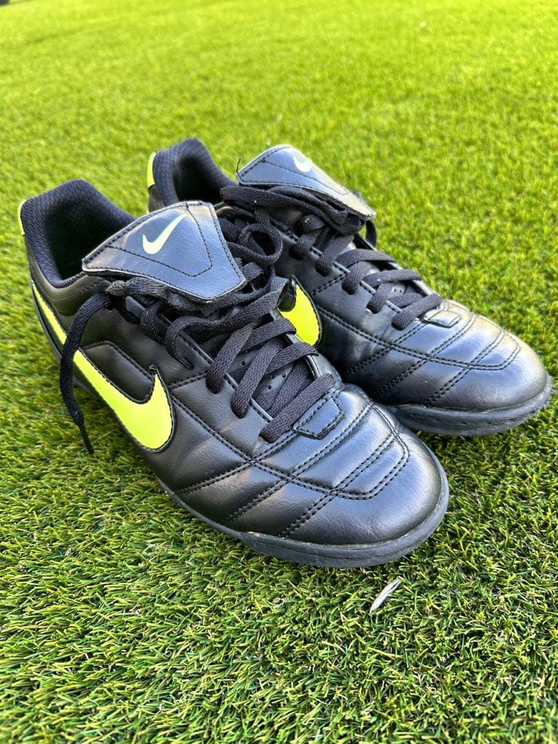 シューズ Nike Tiempo Natural II Volt Leather