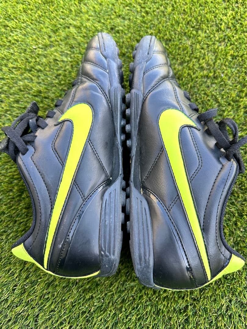 シューズ Nike Tiempo Natural II Volt Leather