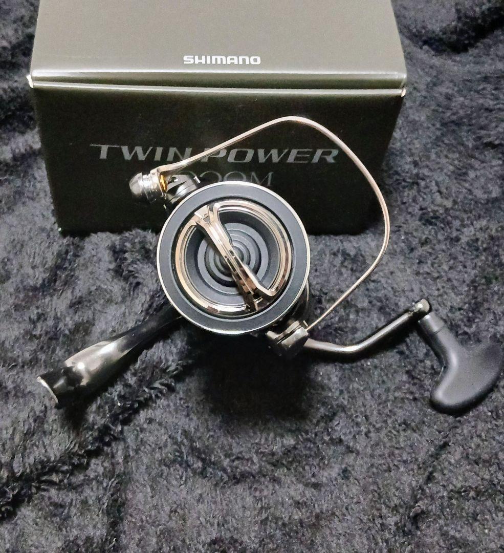 新品同様 極美品 24 ツインパワー 4000M シマノ