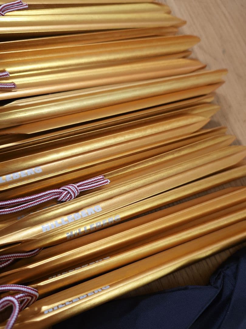 ヒルバーグ　サイタリス　サンド