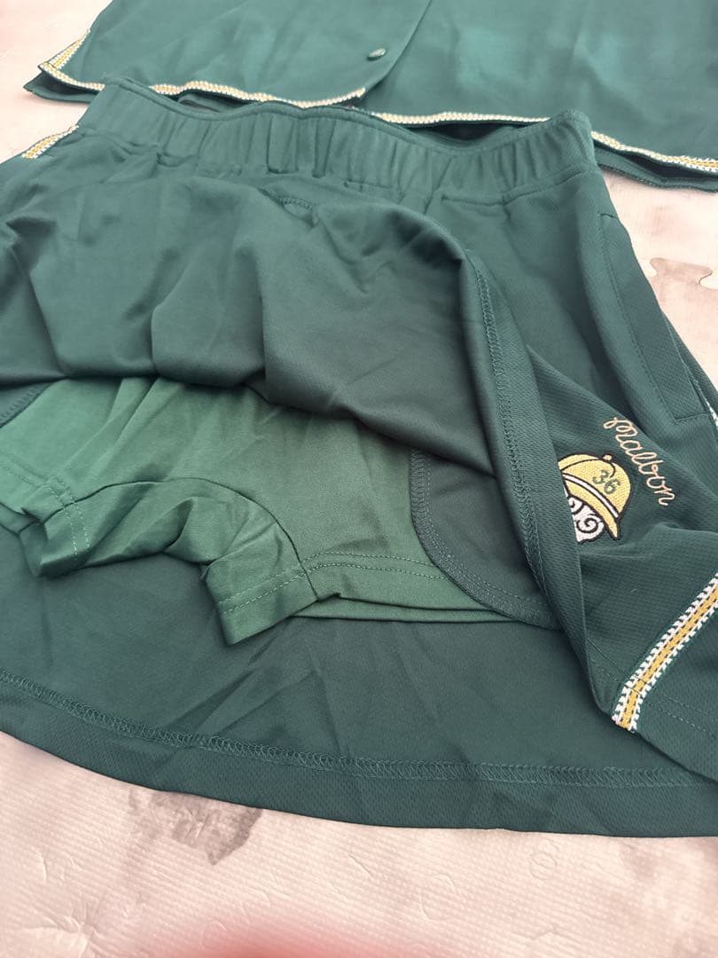 マルボンゴルフ　セットアップ　緑　M