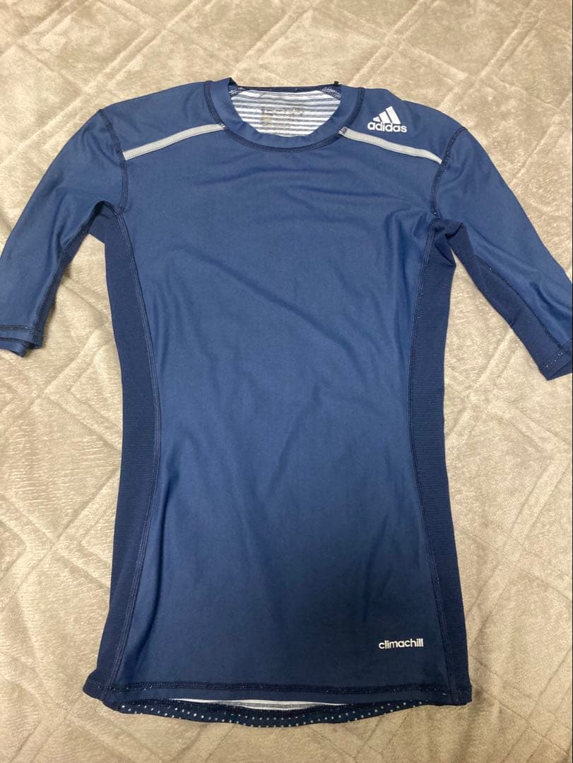 水泳部　アンダーアーマー　adidas アンダーシャツ　野球部　10万