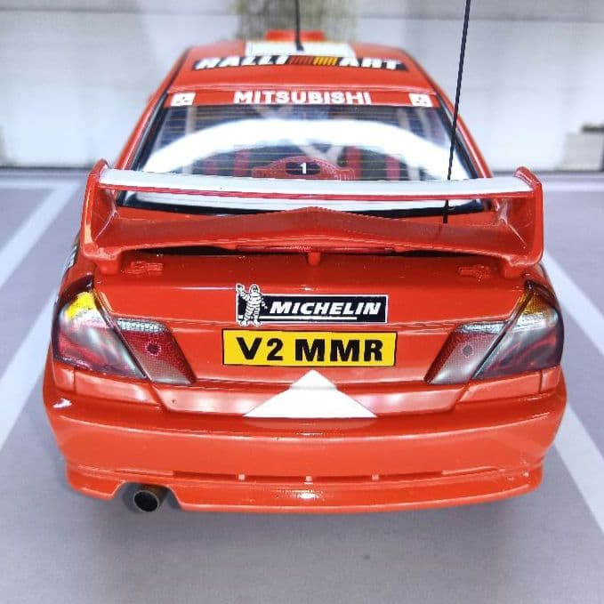 AUTOart 1/18 三菱 ランサーエボ Ⅵ WRC 訳あり