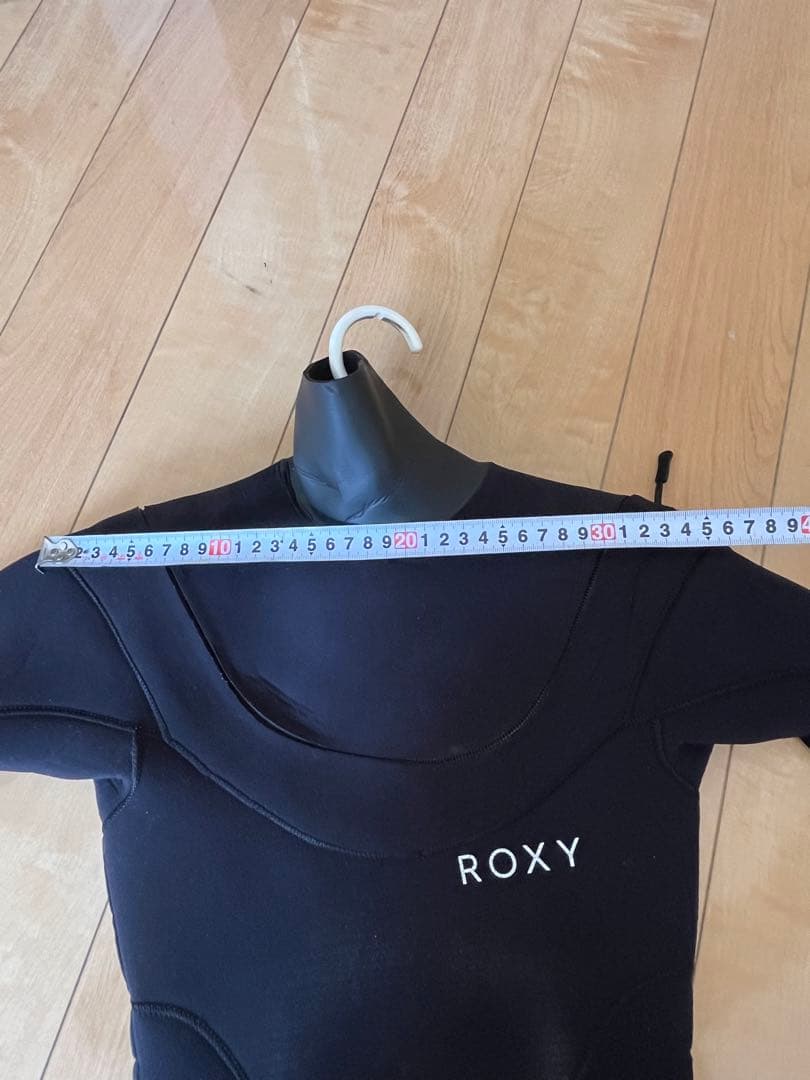 ウエットスーツ 4ミリ