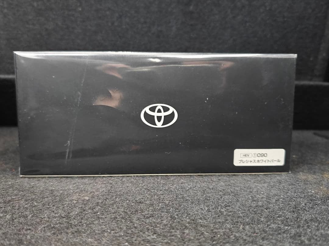 kkkkk トヨタ クラウン カラーサンプル ミニカー