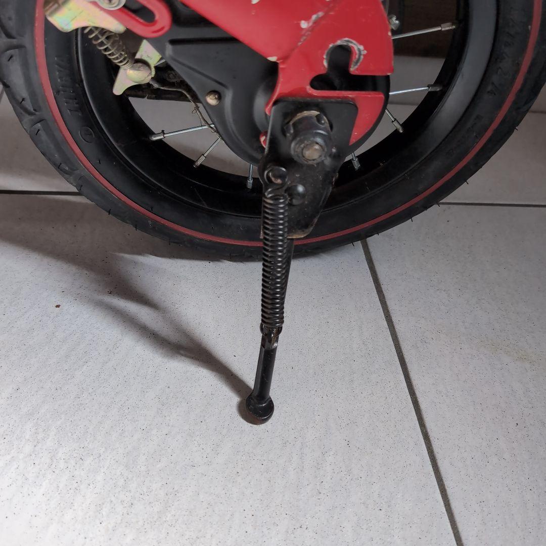 初代へんしんバイクhenshin bike キッズバイク　レッド　スタンド付き