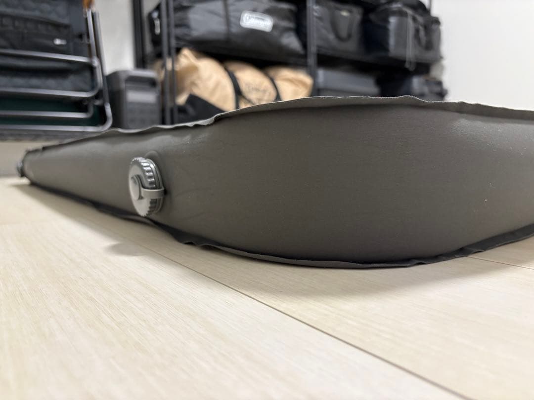 Colemanインフレーターマットハイピークダブルピロー2個セットモバイルポンプ