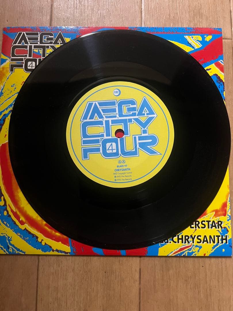 Mega City Four /7インチ 3枚セット