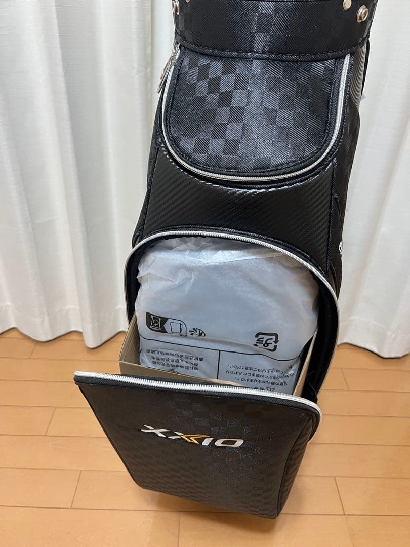 XXIO ゴルフバッグ ブラック チェック柄