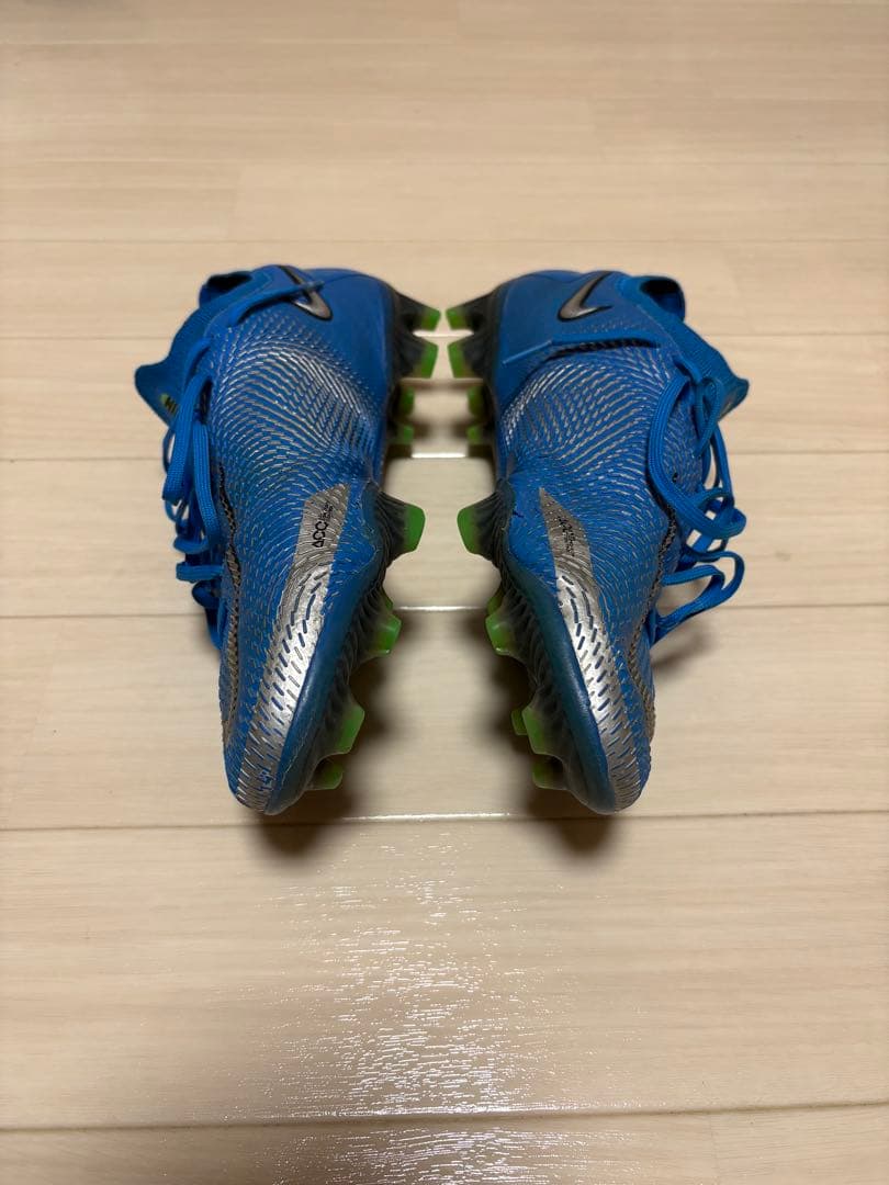 Nike サッカースパイク　ファントムGT