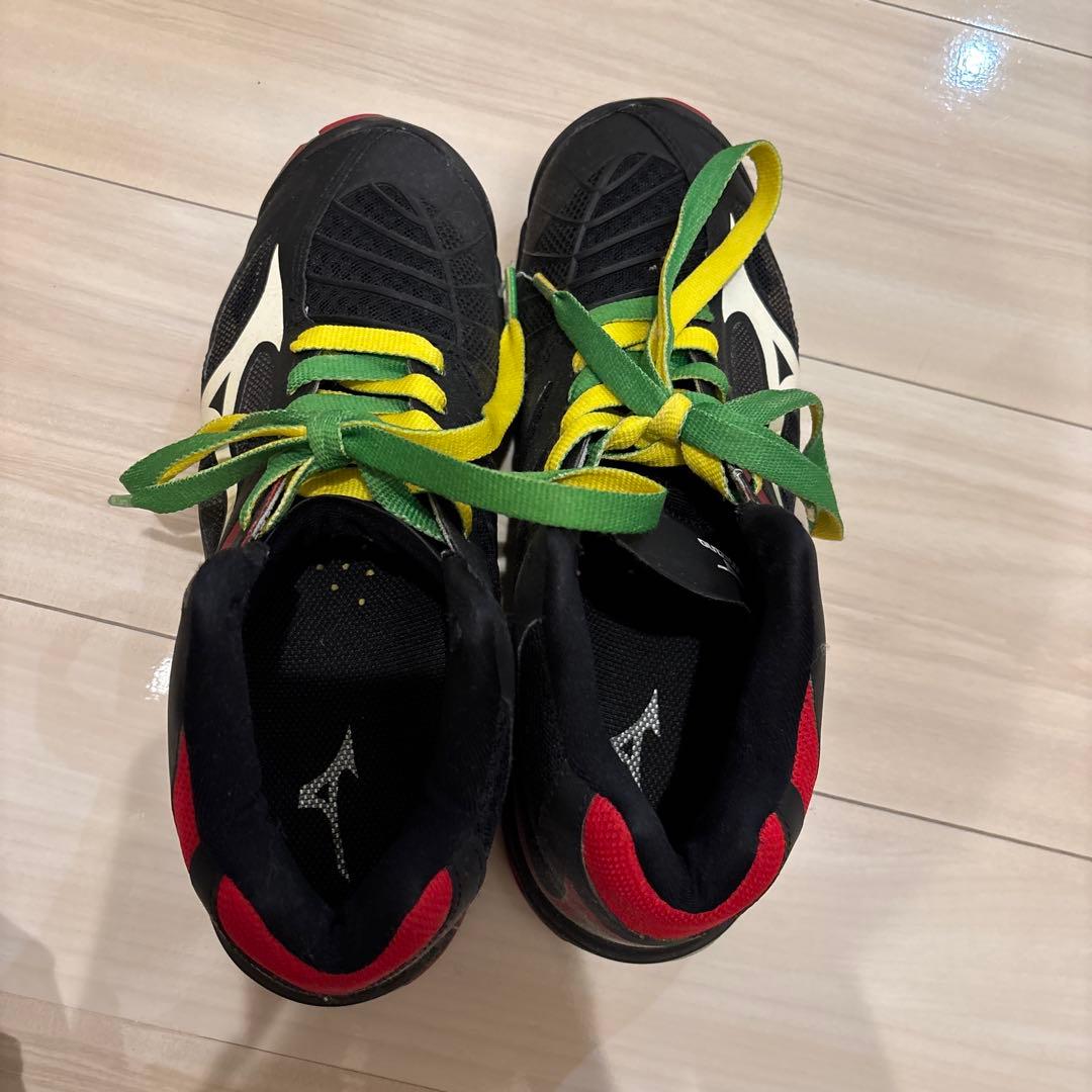 ミズノ Wave Lightning Volleyball Shoe 中古