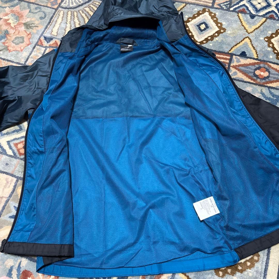 Under Armour ナイロン上下セット 青/黒