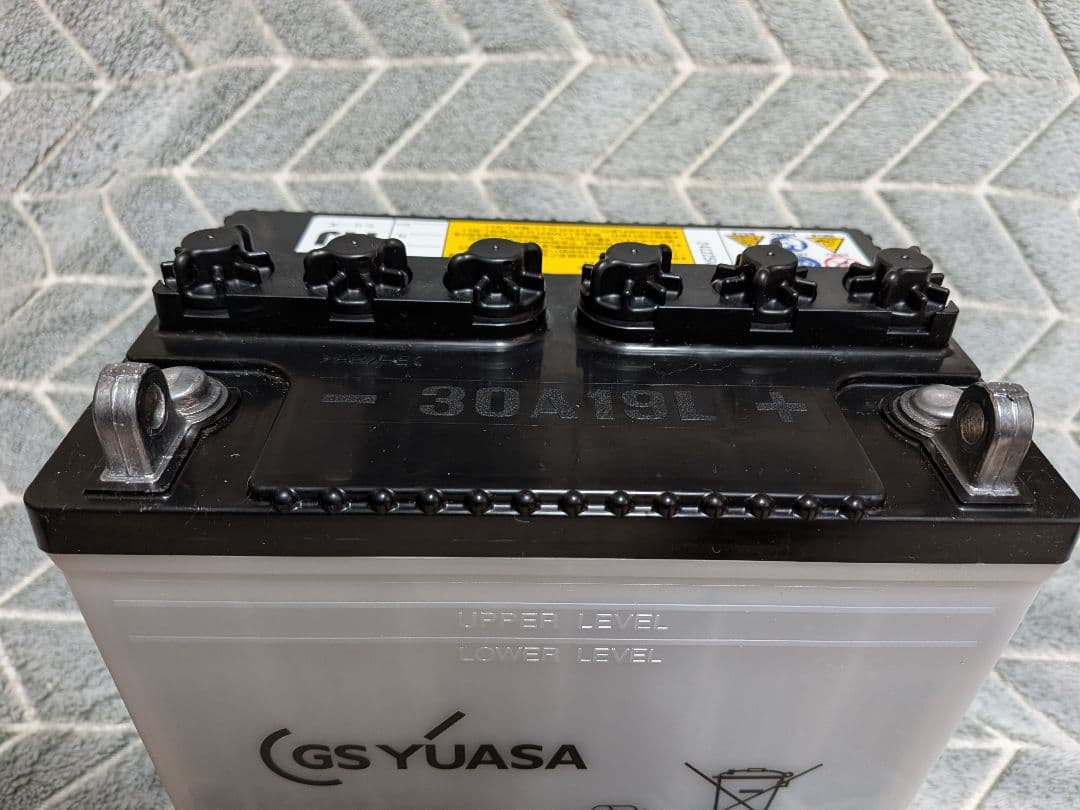 GS YUASA バッテリー（鉛蓄電池 ）