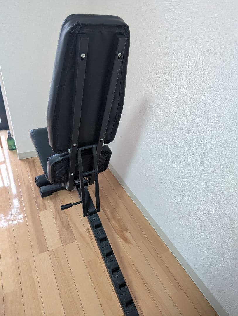 《STEADY》 トレーニングベンチ 背もたれ調整可能