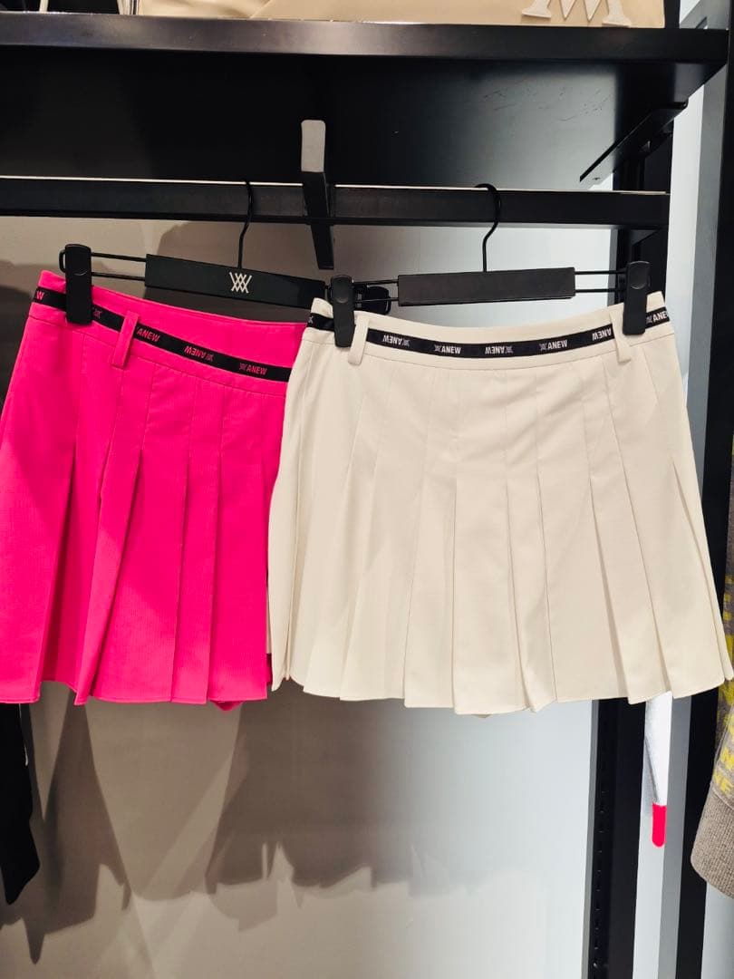☆ANEW GOLF☆ アニュー　SSプリーツスカート
