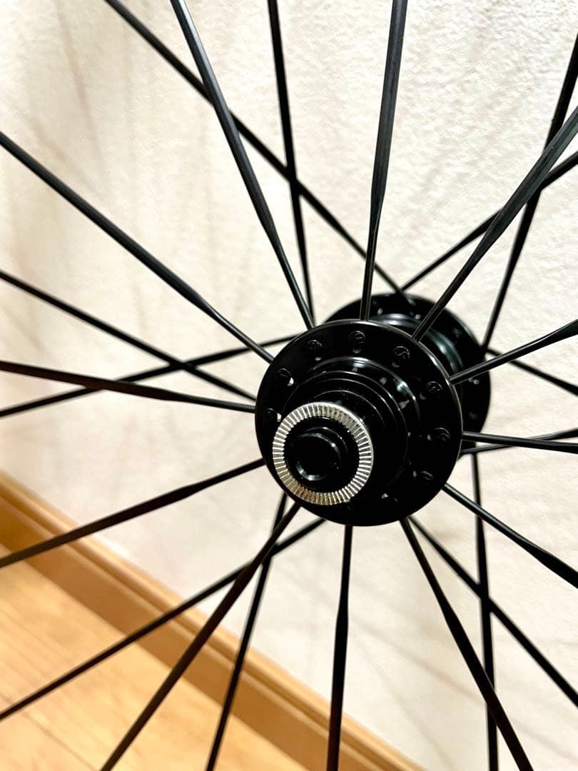 すんさん専用 クリンチャー カーボンホイール 40mmハイト ブレーキシュー付属